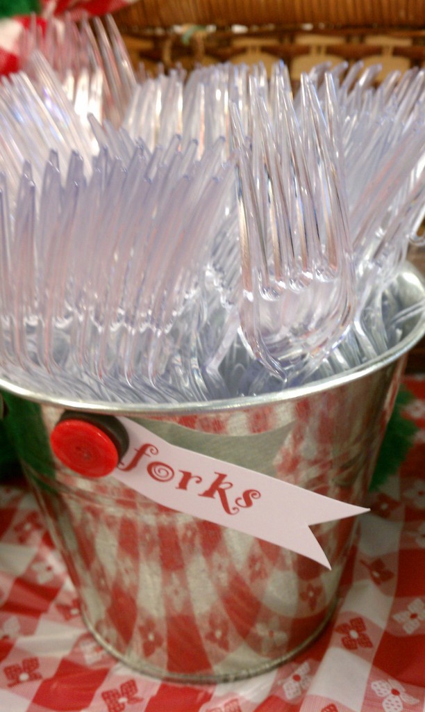 plastic forks