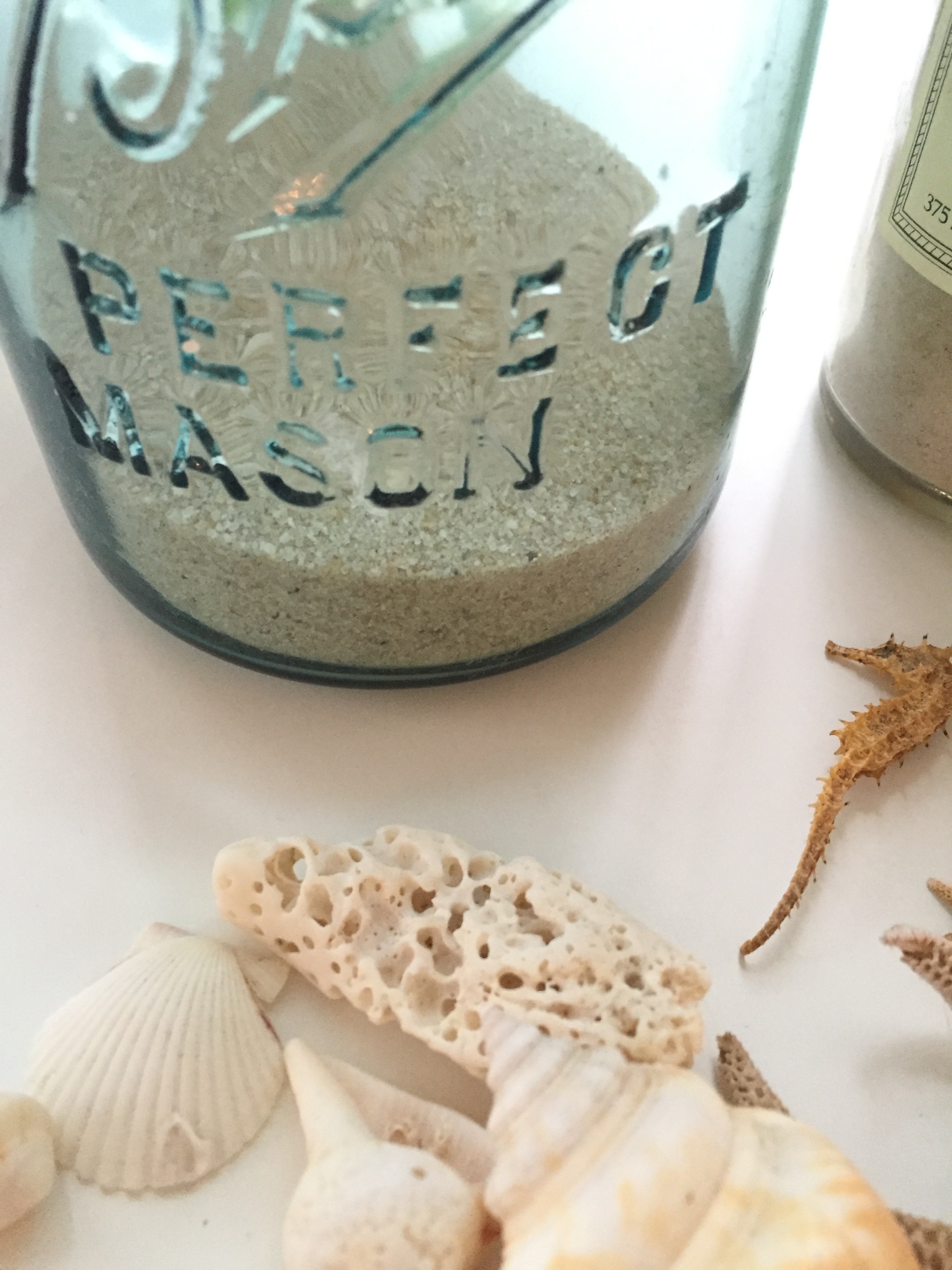 beach trinkets for a memory jar