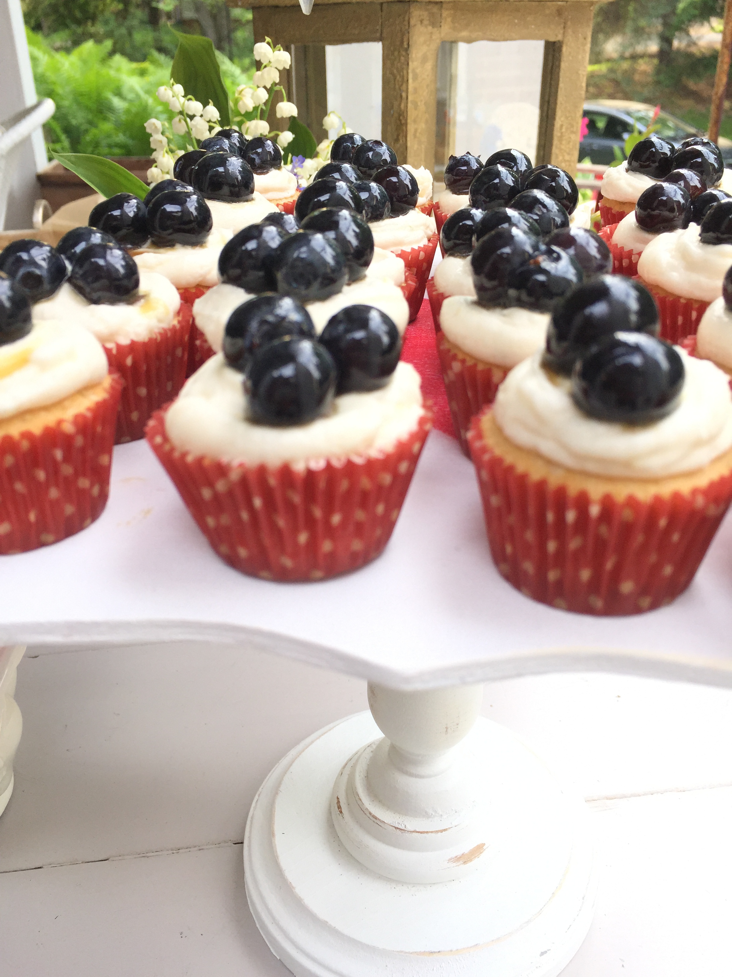 maple blueberry cupcakes