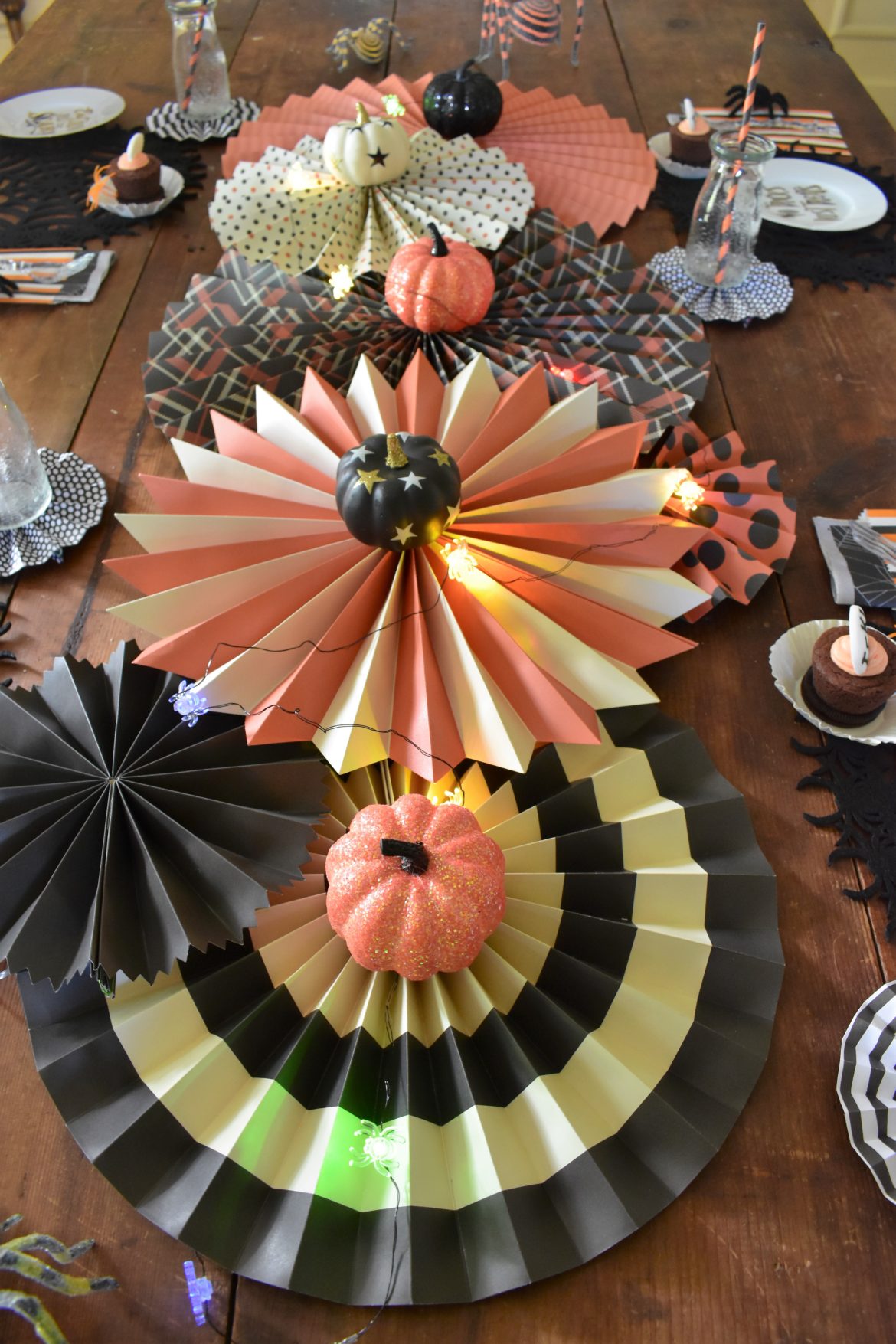 Halloween tabletop and centerpiece ideas made easy!