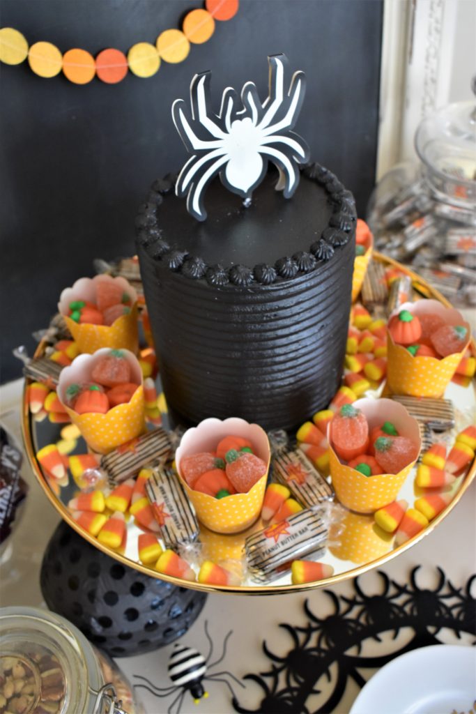Easy Dessert Table Ideas For Serving Up Some Halloween Sugar