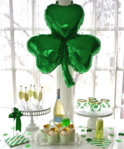 shamrock cocktail table