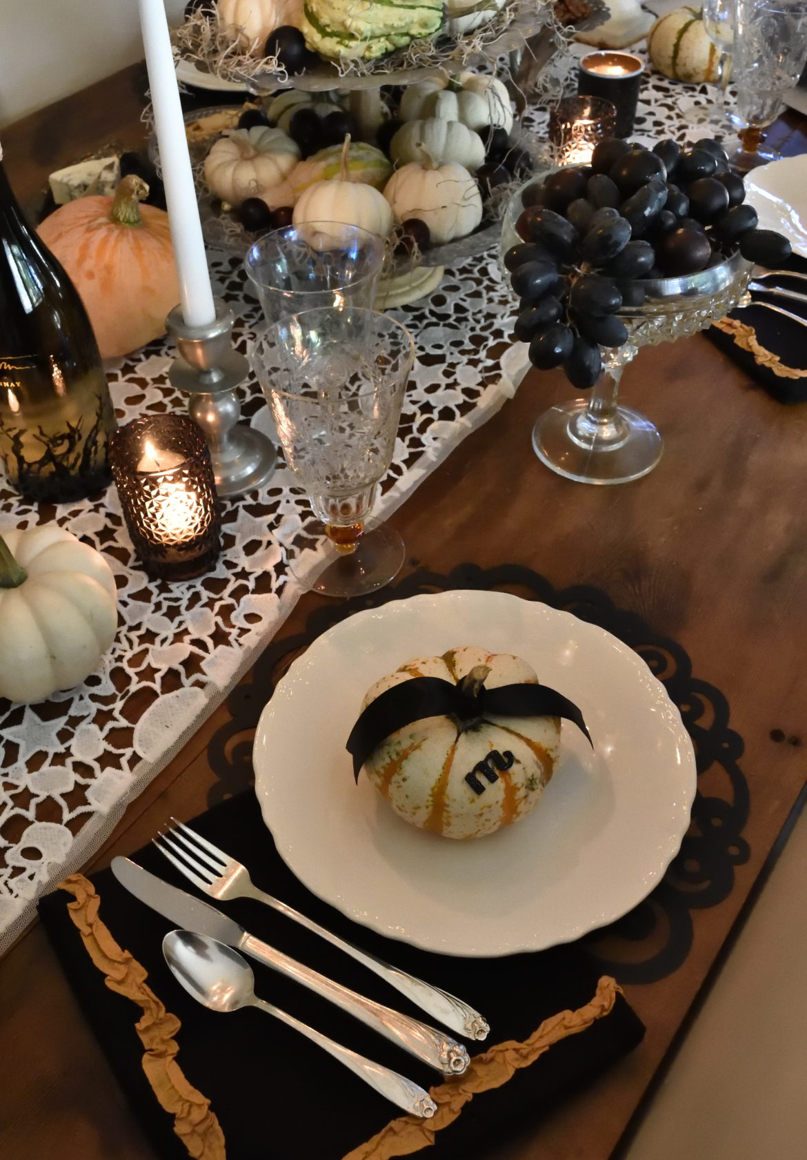 Haunted dinner party inspiration for your next spooky soiree!