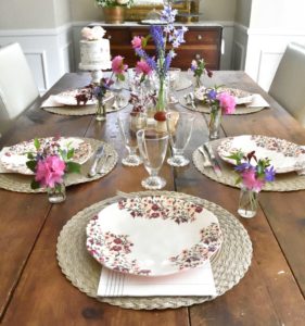 a springtime table for Mother's Day