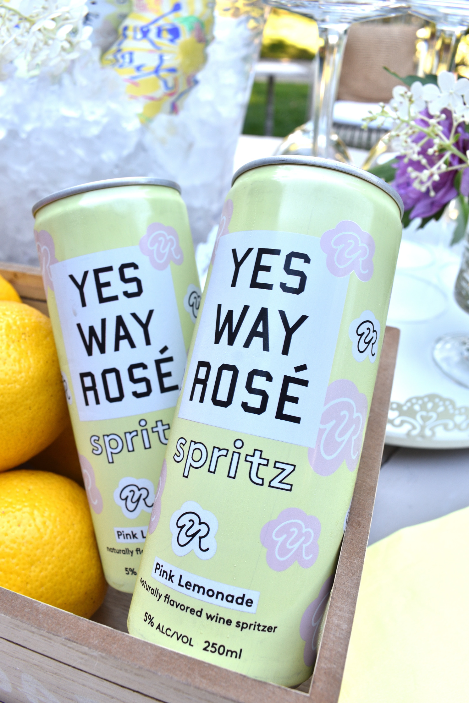 pink lemonade spritzers