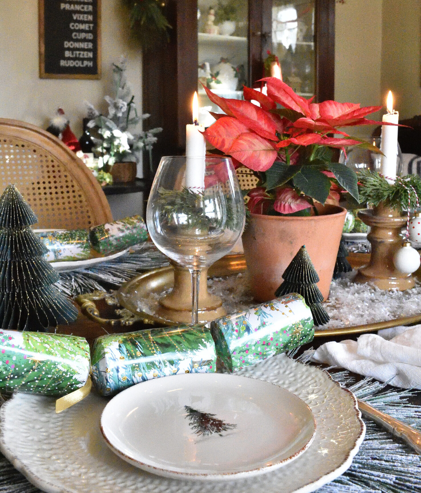 traditional holiday table details